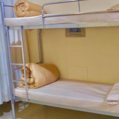 Welcom Tourist Hostel Dubai Eksteriør billede